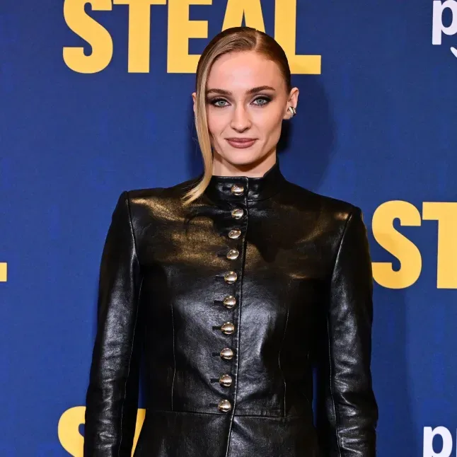 Amazon's Tomb Raider Reboot Halts Filming Due to Sophie Turner Injury - Image 4