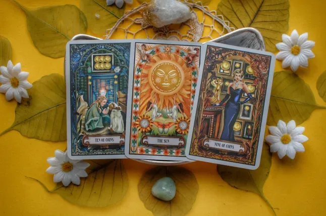 April 2026 Tarot Horoscope: Predictions for Each Zodiac Sign - Image 1