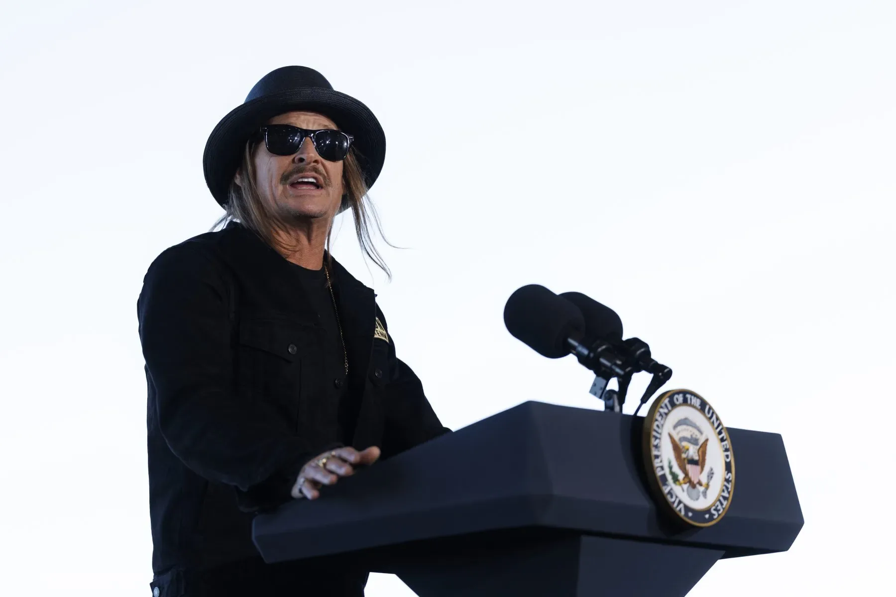 Army Lifts Suspension for Pilots Who Saluted Kid Rock: Controversy Erupts!