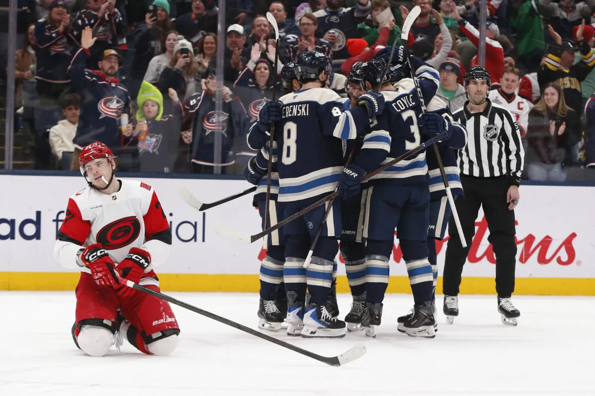 Blue Jackets vs Hurricanes: Duelo Crucial Define Temporada en la NHL - Image 1