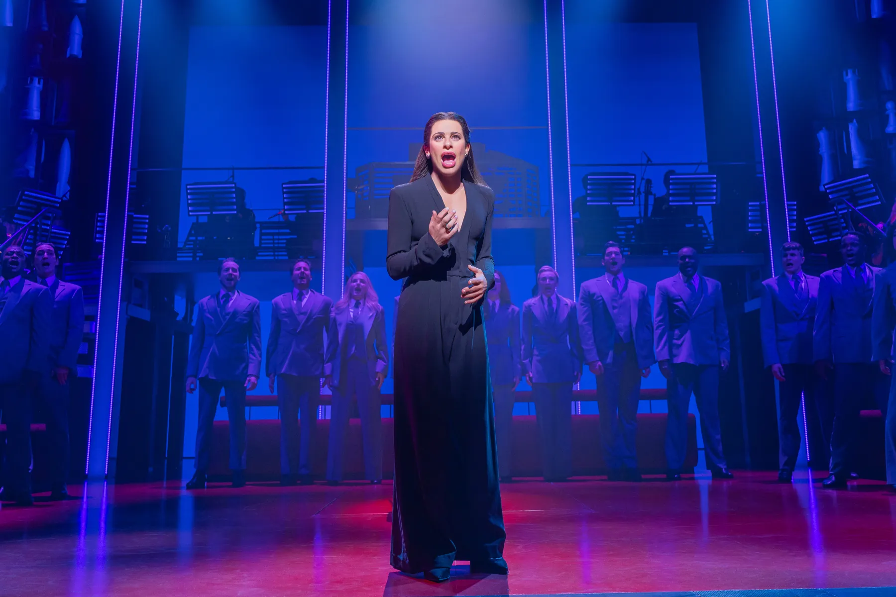 Grandes Espectáculos de Broadway para esta Primavera: 'Chess', 'Every Brilliant Thing' y Más