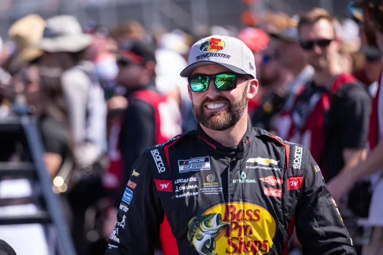 Cook Out 400 Analysis: Winners and Losers at Martinsville Speedway - Image 4