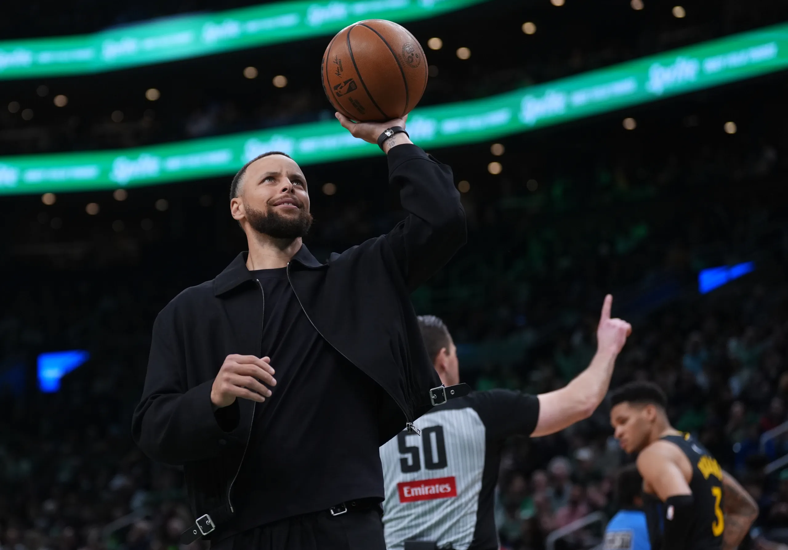 Draymond Green Desmiente Rumores: Stephen Curry No Se Retira Esta Temporada