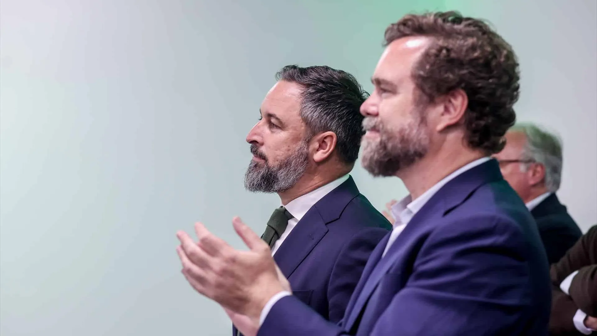 Espinosa de los Monteros y Críticos de Vox: Encuestas Revelan Potencial de 1.6 Millones de Votos Espinosa de los Monteros y Críticos de Vox: Encuestas Revelan Potencial de 1.6 Millones de Votos