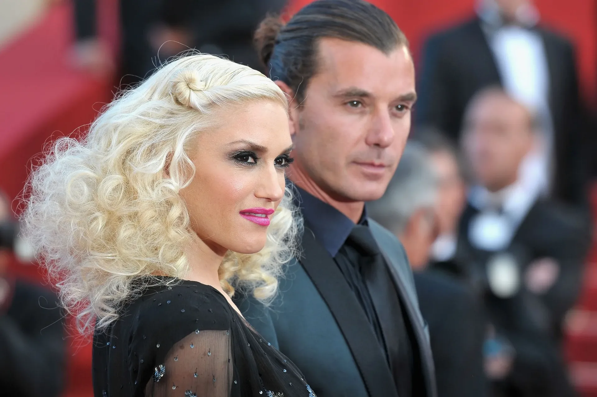 Gwen Stefani's Ex Gavin Rossdale Hints at Co-Parenting Struggles! - Image 1
