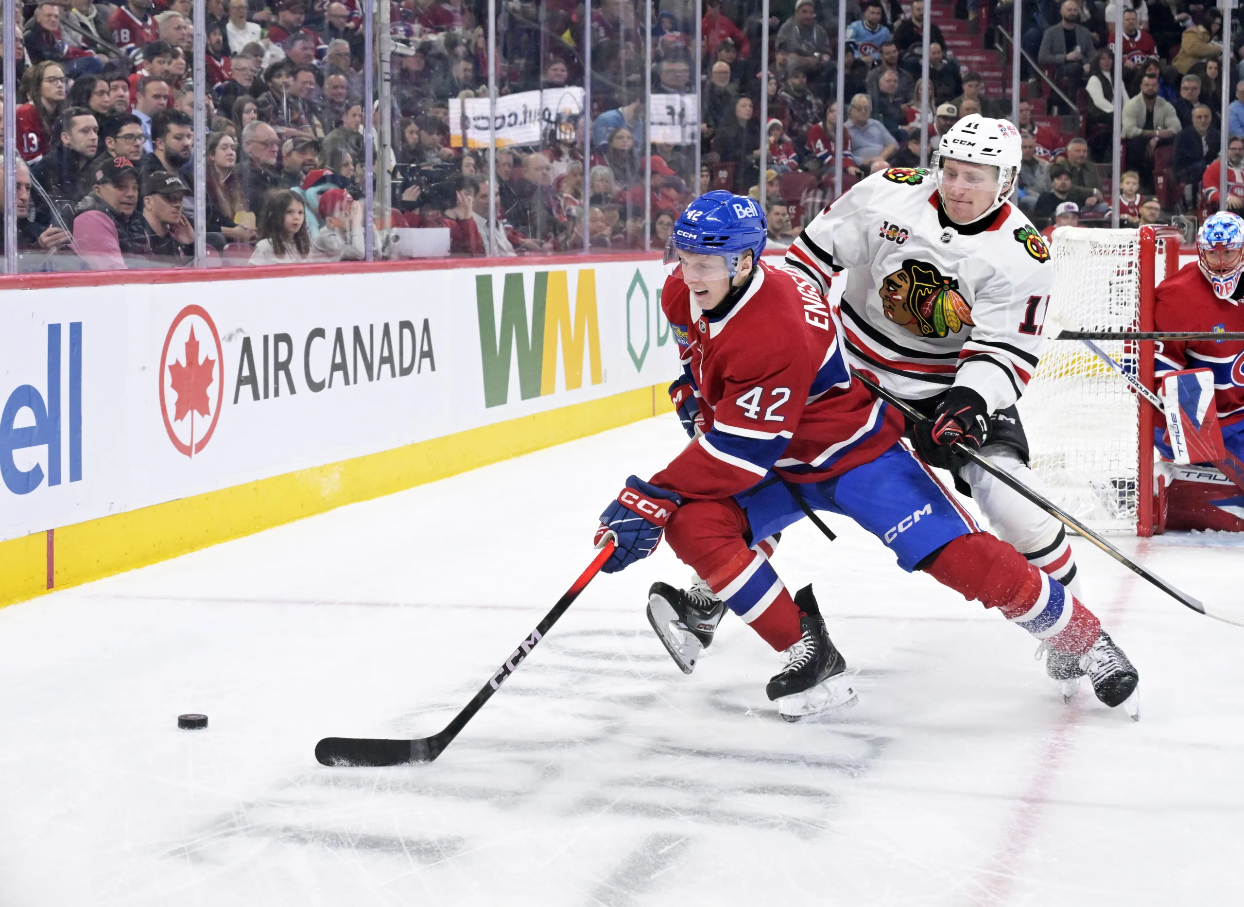 Canadiens: Engstrom Llamado, Dobes Estrella, Dach se Recupera