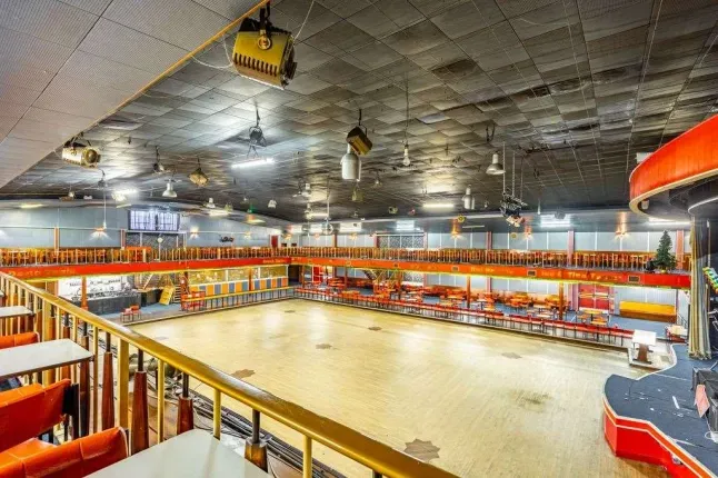 El icónico Gliderdrome, escenario de leyendas musicales, a la venta por 475.000 libras - Image 2