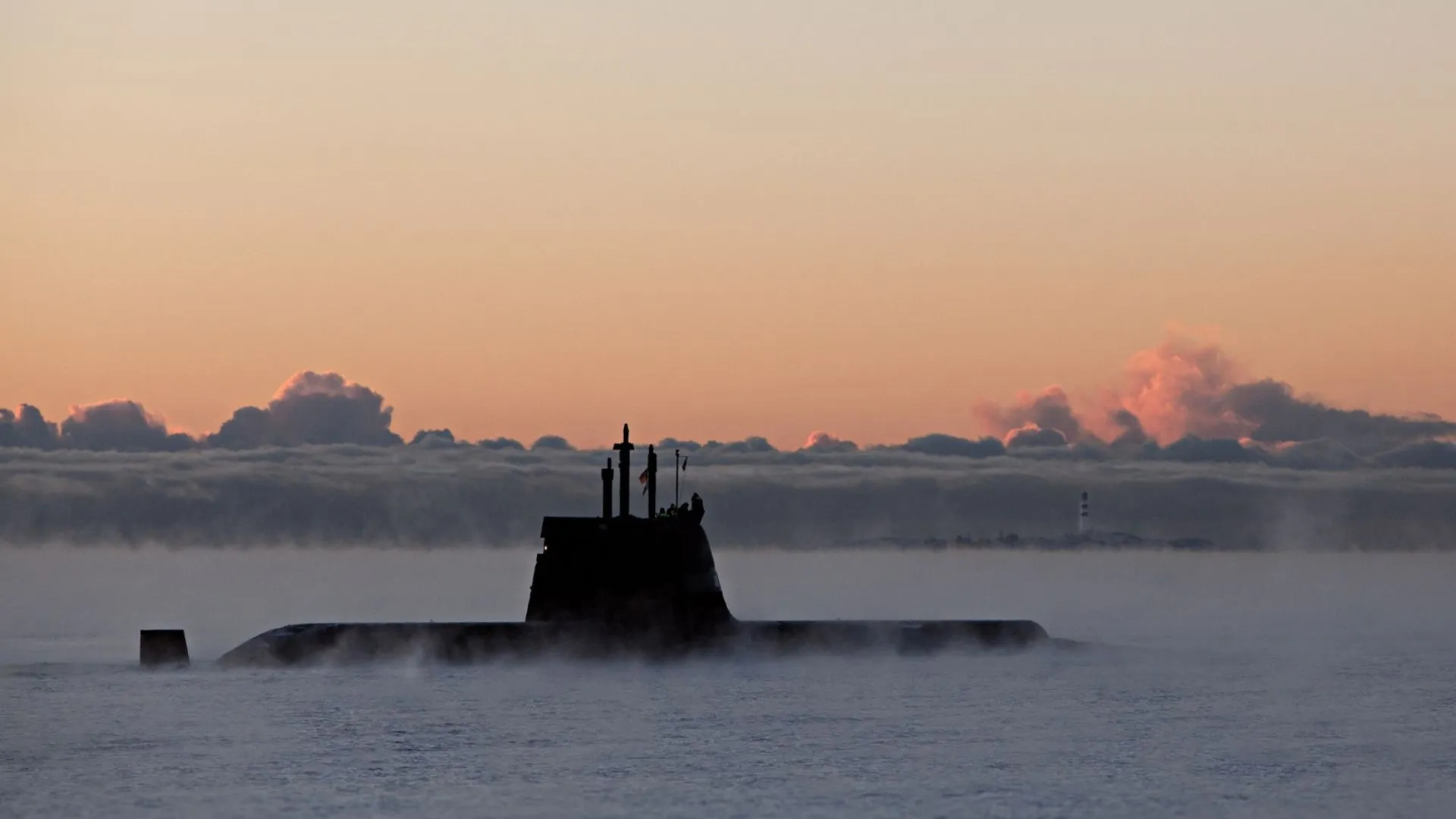 Indra Desarrolla Terminal Satelital Ka-Band para Submarinos