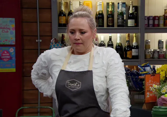 Amy Walsh deja Emmerdale: ¿Es una despedida definitiva para Tracy? - Image 1