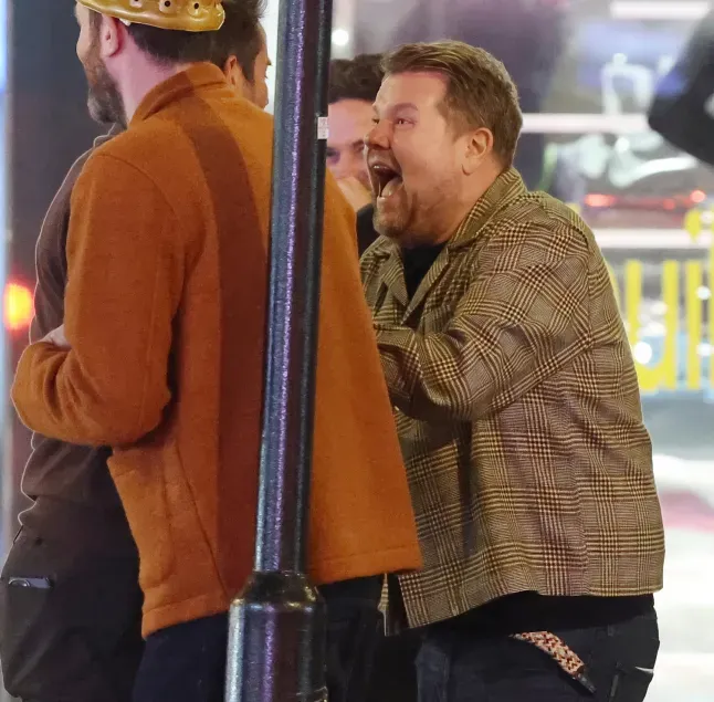 Jack Whitehall celebra su despedida de soltero con James Corden y Jamie Redknapp - Image 2