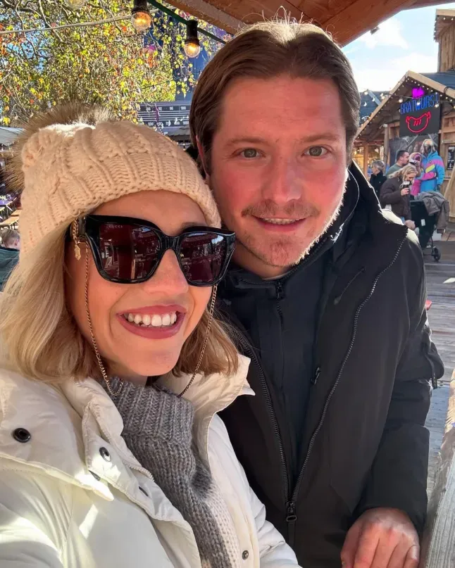 Emotivo Homenaje de Kelsey Parker a Tom Parker a Cuatro Años de su Fallecimiento - Image 4