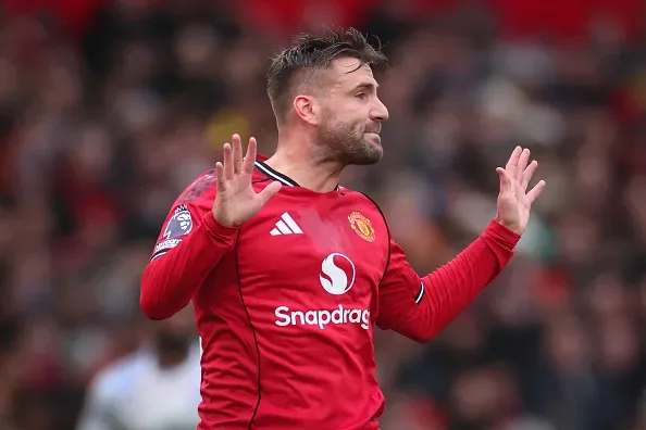 Man Utd Eyes Mourinho's Star! Transfer Bid Incoming for Benfica's Dahl - Image 4