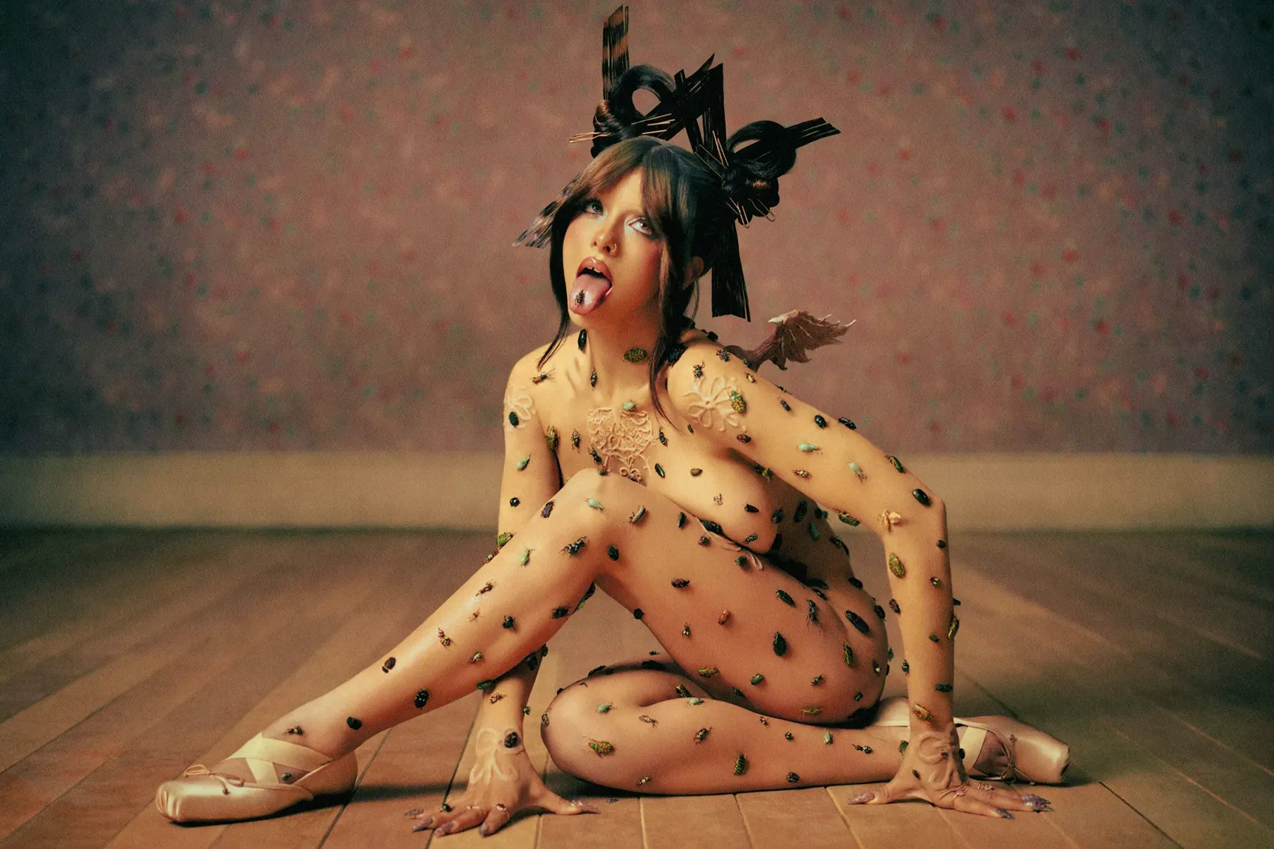 Melanie Martinez Explora la Distopía en su Nuevo Álbum: Hades