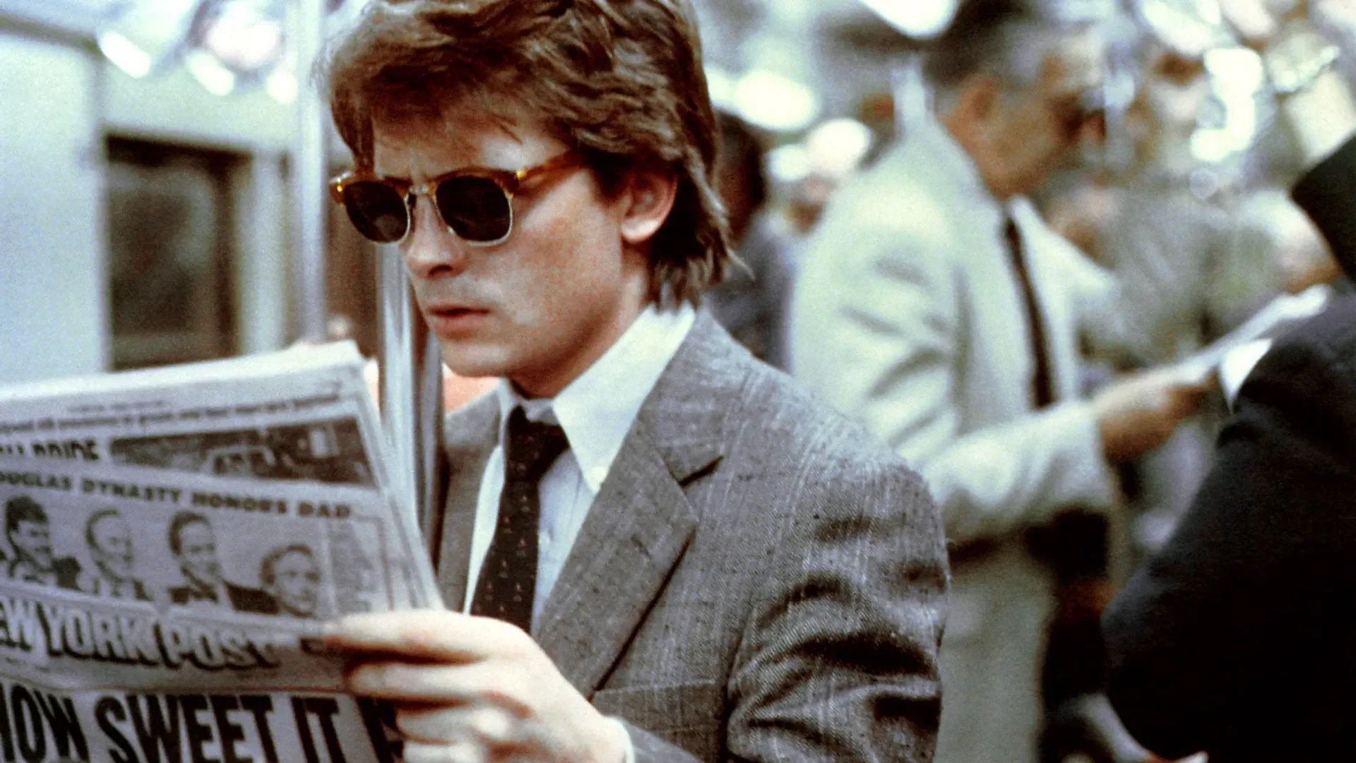 Michael J. Fox en 'Luces Brillantes': ¿Resiste el Clásico de 1988?