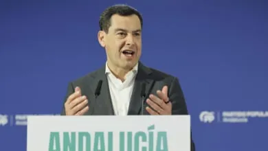 Moreno Seeks Re-election in Andalusia: Campaign Strategy Without Feijóo or Ayuso - Image 2