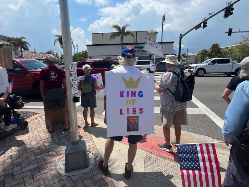 'No Kings III' Protests Demand Planet Protection, Denounce Climate Policies - Image 5