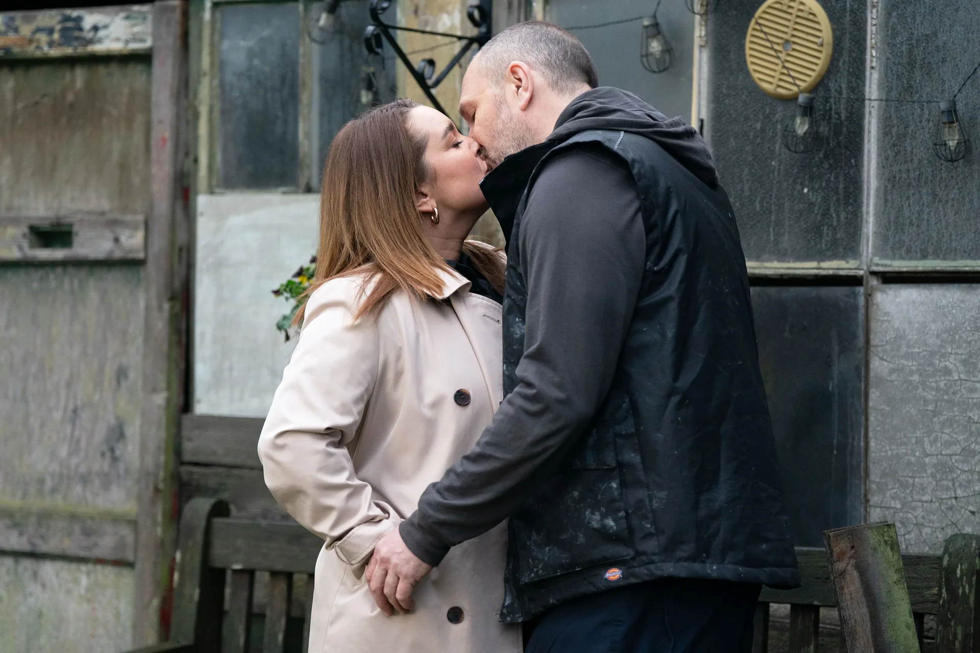 ¡Un Año de Drama! Alice Haig Celebra su Regreso Explosivo a EastEnders - Image 3
