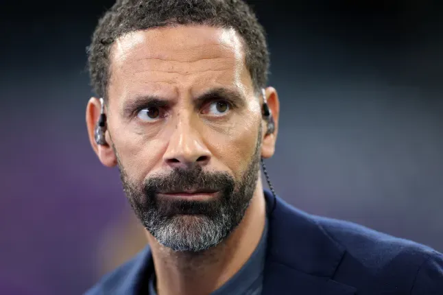 Rio Ferdinand Aconseja a De Zerbi Sobre la Oferta del Tottenham: ¿Un Paso Atrás? - Image 1