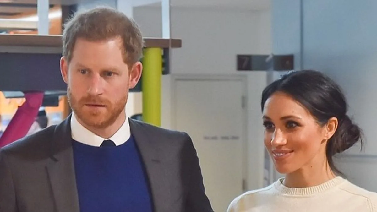 Royal Scoop! Harry Dated Model During Early Romance With Meghan, Expert Claims
