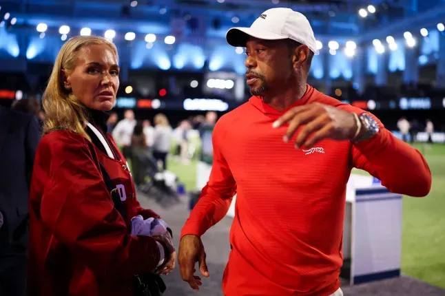 Secret Service Bans Tiger Woods from Driving Trump Grandchildren - Image 4