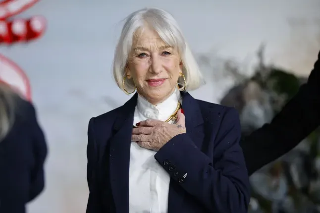 David Attenborough y Helen Mirren en Documental sobre la Reina Isabel II - Image 5