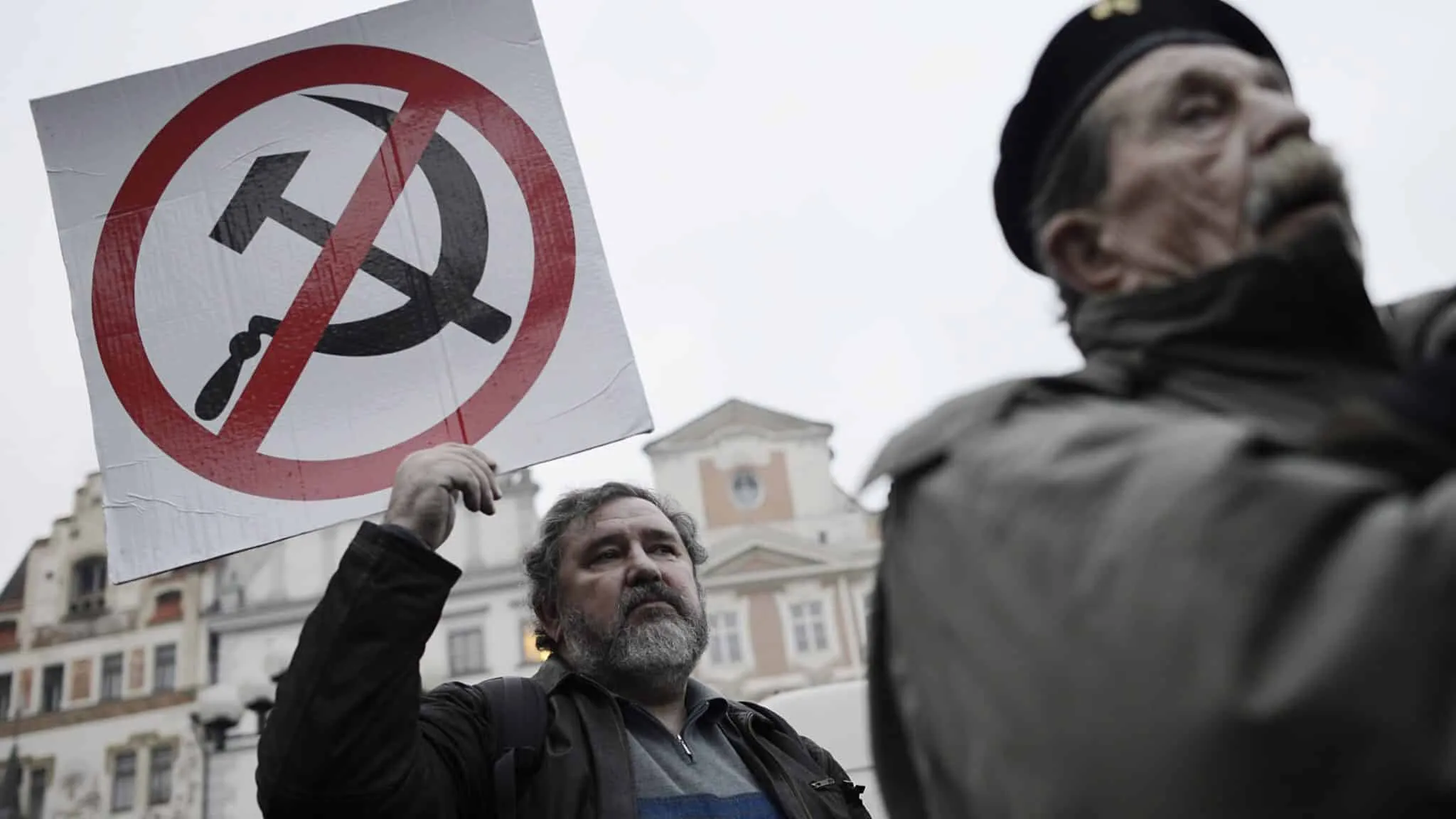 The Decline of the Left in Central Europe: Causes and Consequences The Decline of the Left in Central Europe: Causes and Consequences