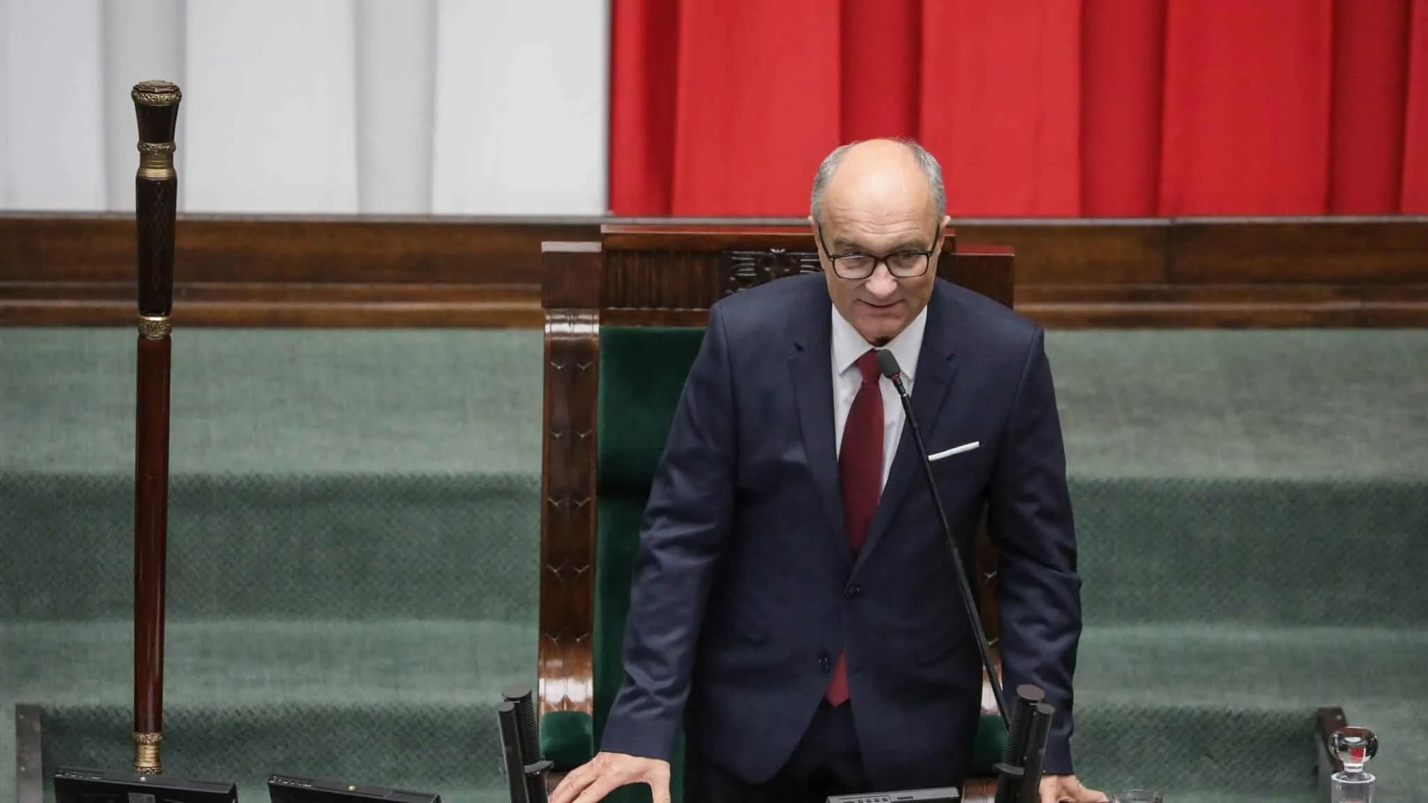 El Declive de la Izquierda en Europa Central: Causas y Consecuencias - Image 4