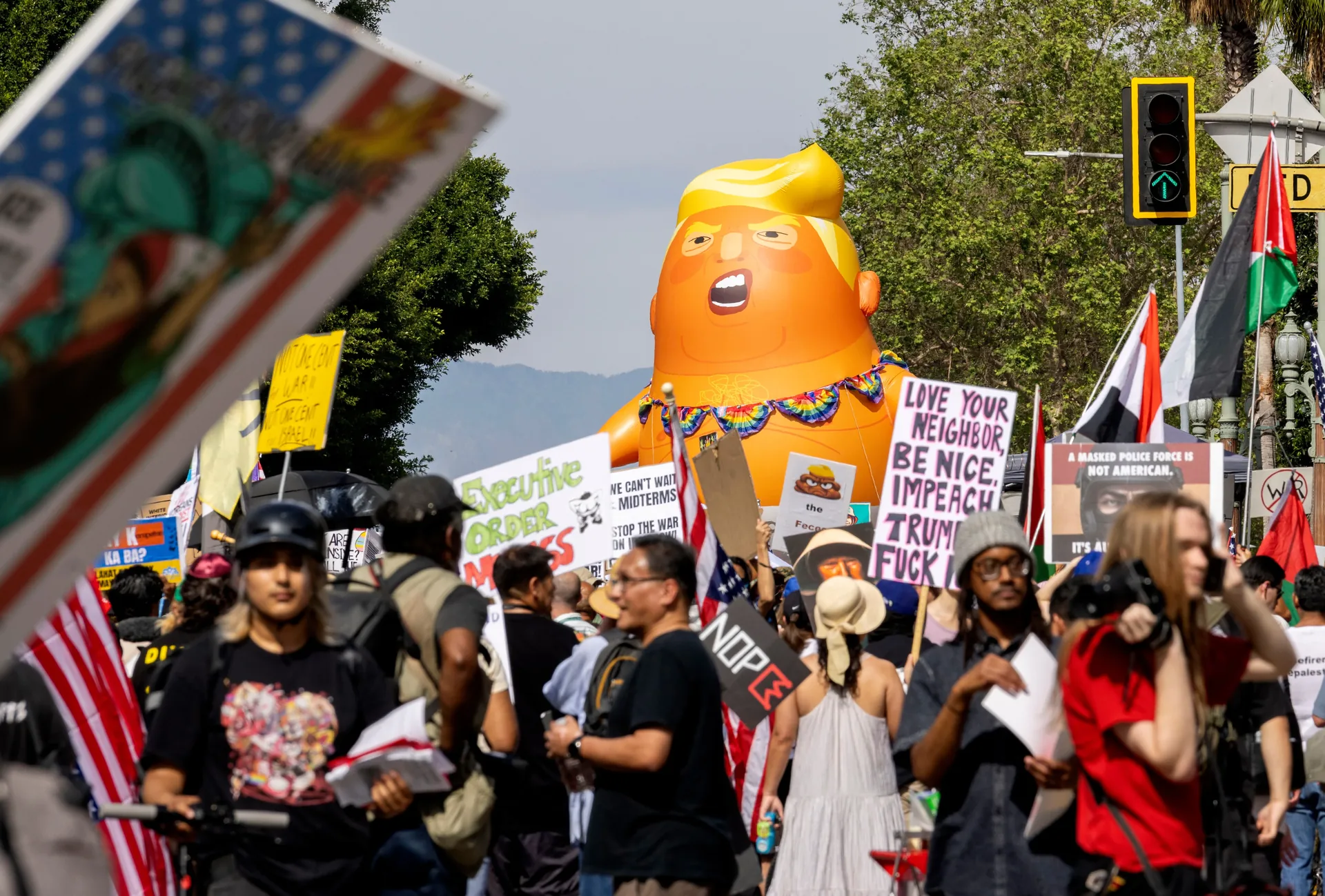 Trump Protests: A 'March of Hope' in the US? Analysis Inside! - Image 1