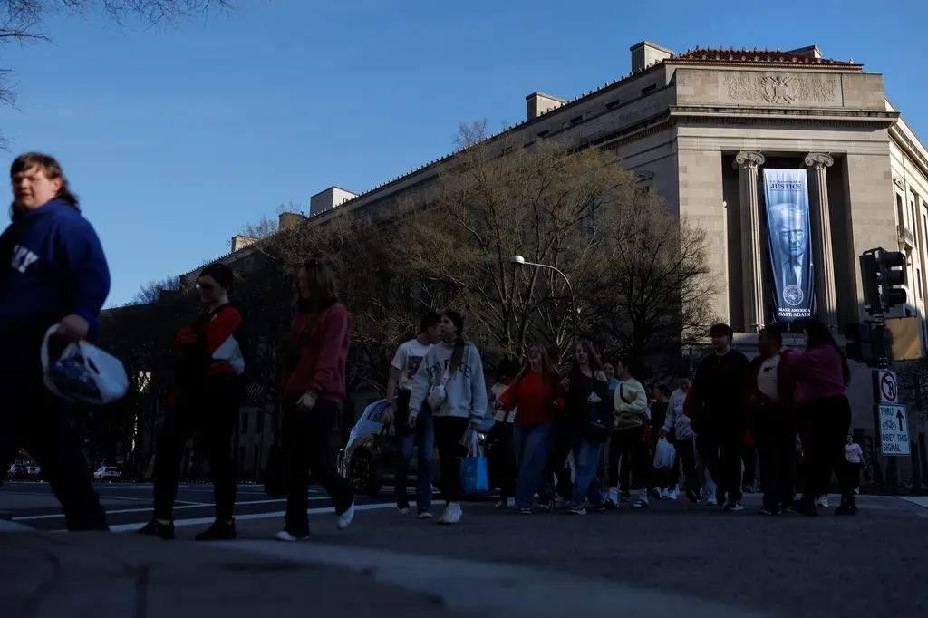 US Department of Justice Seeks to Exempt Its Attorneys from the Law