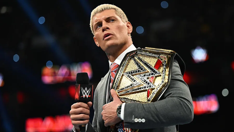 Fans de la WWE Pagan Cantidades Elevadas por Experiencia con Cody Rhodes